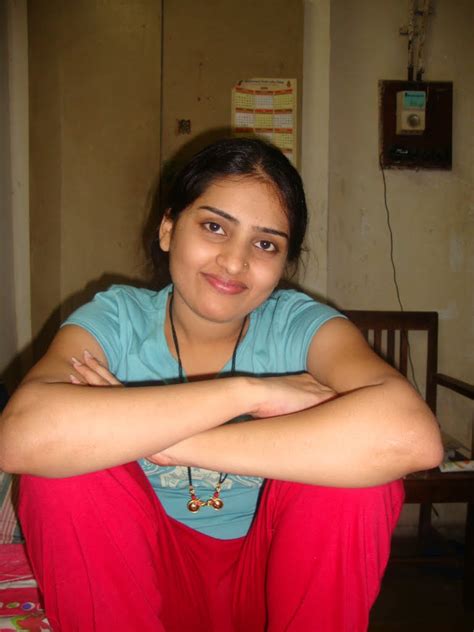 indian pussy teen|Delhi Girls First Intercourse With Her Friends Brother Was。